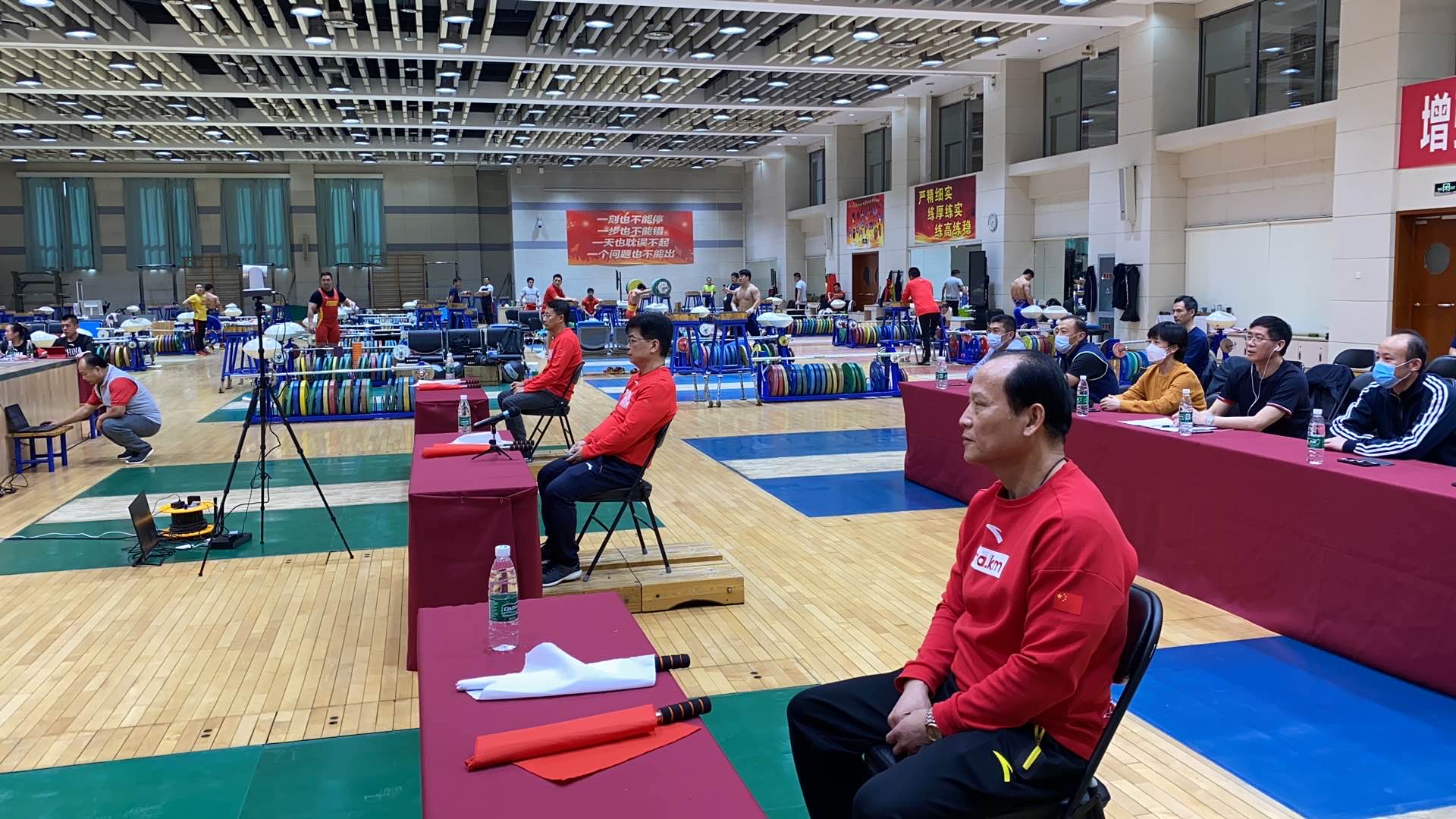 【jbo竞博】雄火队主力缺阵，备战新一轮比赛任务艰巨